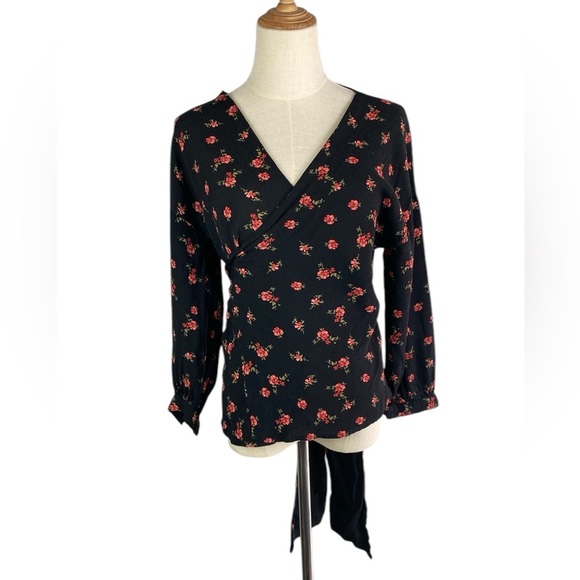 Zara floral print wrap top - Picture 1 of 5